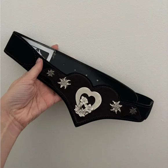 Unique Suede Belt with Silver Heart and Floral Detailing - Picture 1 of 4